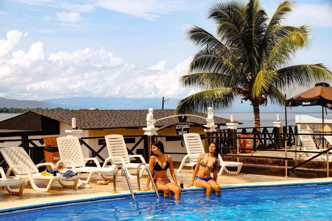 Hotel Mi Paraiso Rio Dulce Castillo de San Felipe Exteriör bild